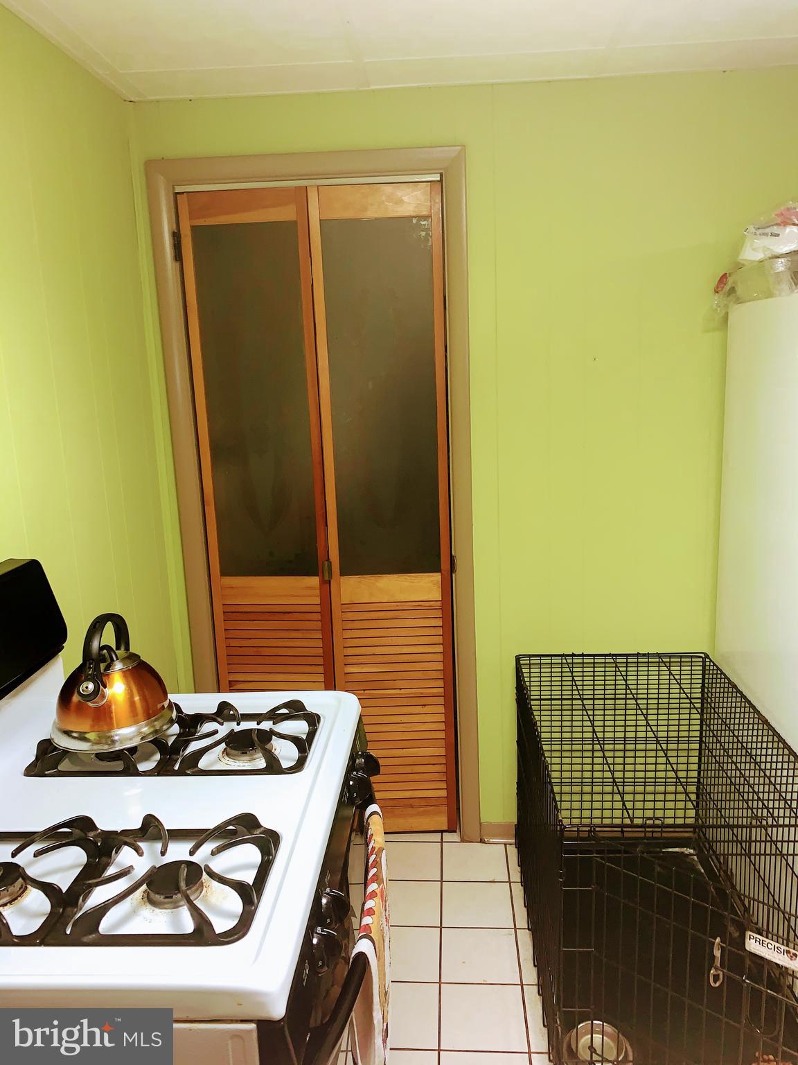 1041 Ironside Road Camden, NJ 08104 - Photo 14 of 40 Gallery Image 14