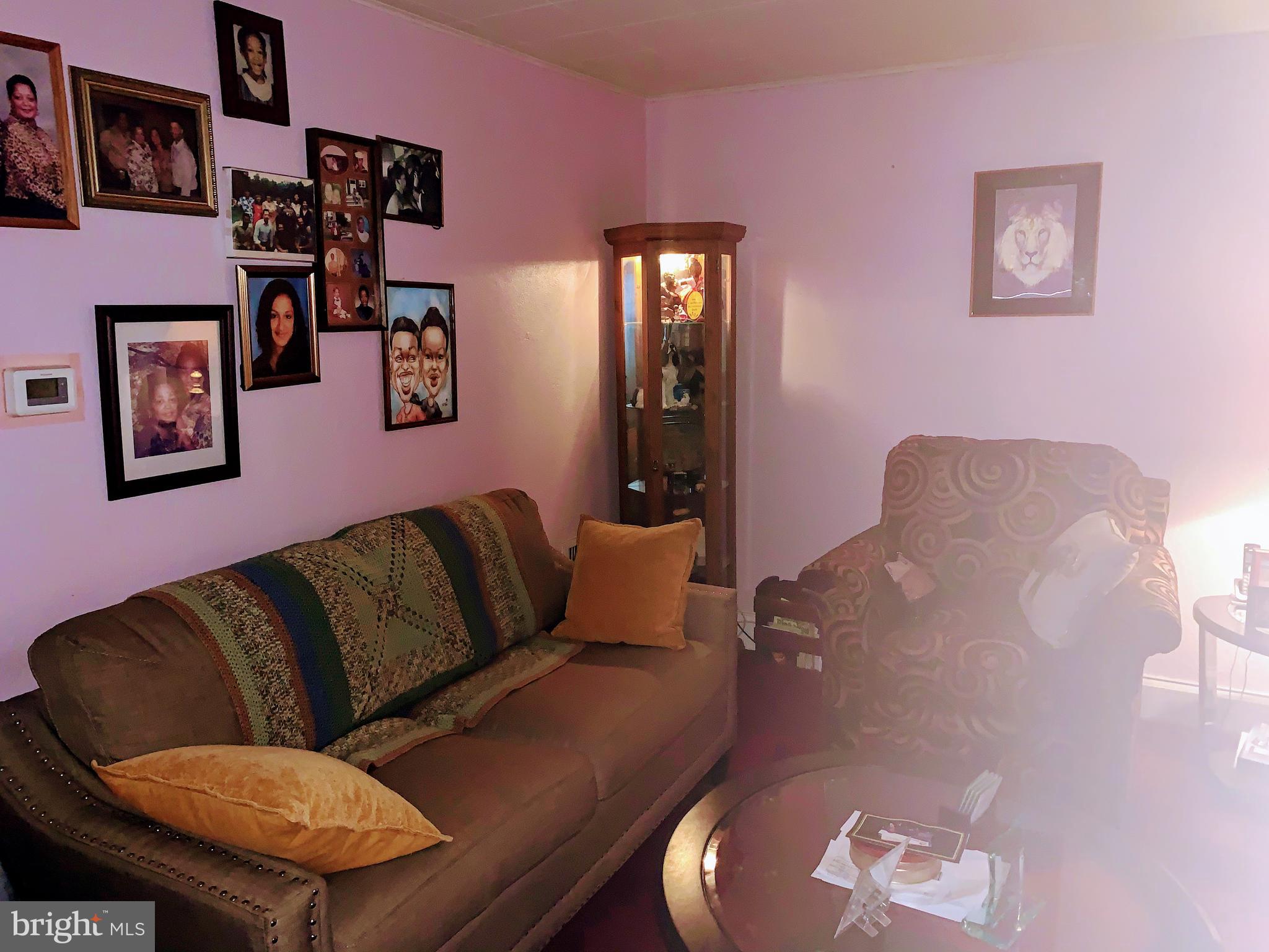 1041 Ironside Road Camden, NJ 08104 - Photo 6 of 40 Gallery Image 6