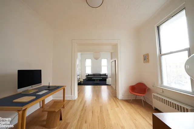 $2,850,000 | 317 Manhattan Avenue | Williamsburg