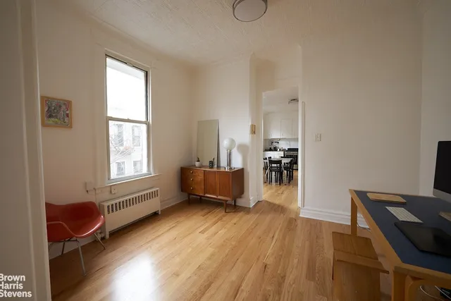 $2,850,000 | 317 Manhattan Avenue | Williamsburg