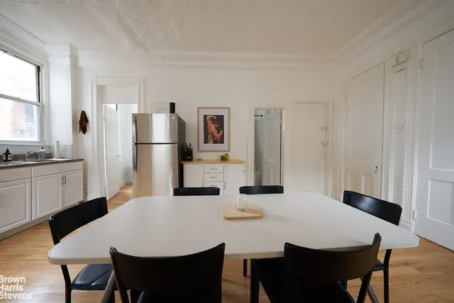 $2,850,000 | 317 Manhattan Avenue | Williamsburg