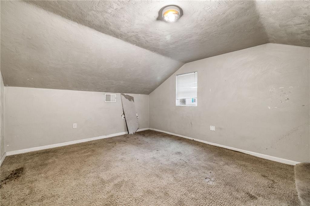 10 Welsh Way Pittsburgh, PA 15203 - Photo 15 of 46 a view of an empty room