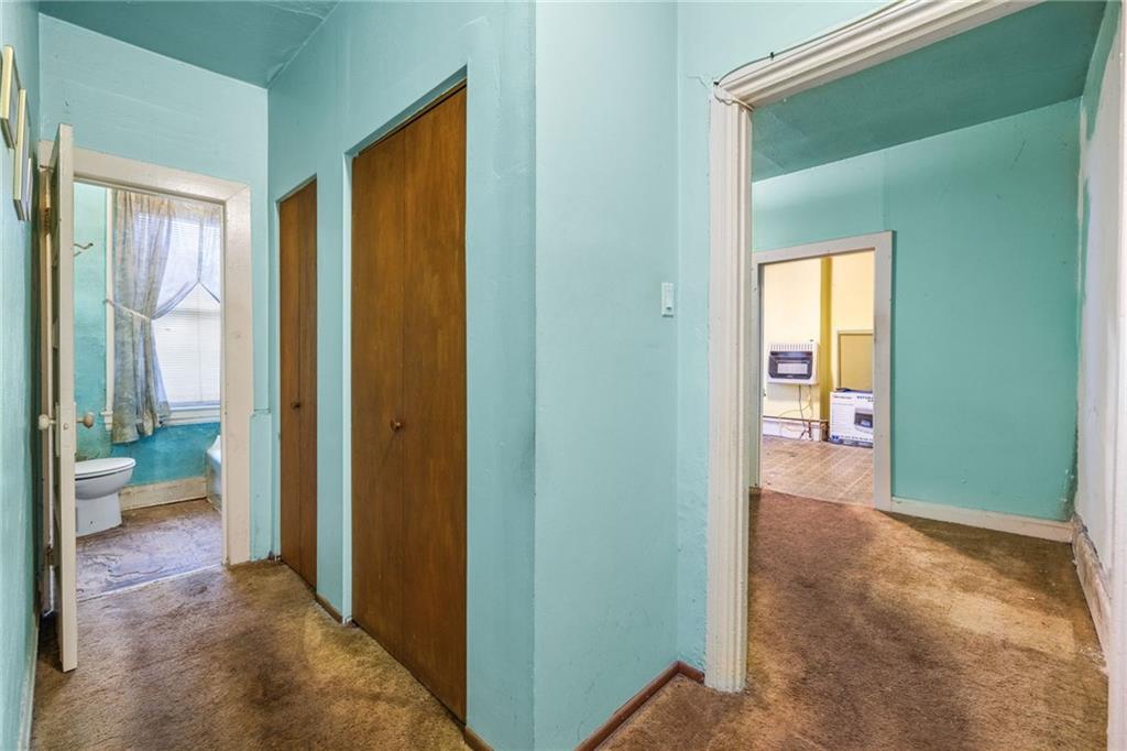 10 Welsh Way Pittsburgh, PA 15203 - Photo 43 of 46 a view of a hallway with bathroom and bathroom