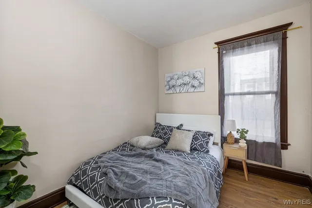 $1,400 | 166 Grey Street, Buffalo, NY 14211