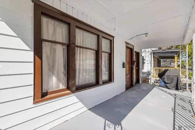 $1,400 | 166 Grey Street, Buffalo, NY 14211