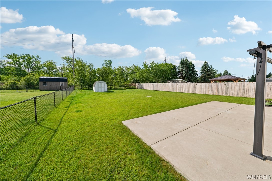 101 Hillpine Road Cheektowaga, NY 14227 - Photo 39 of 44