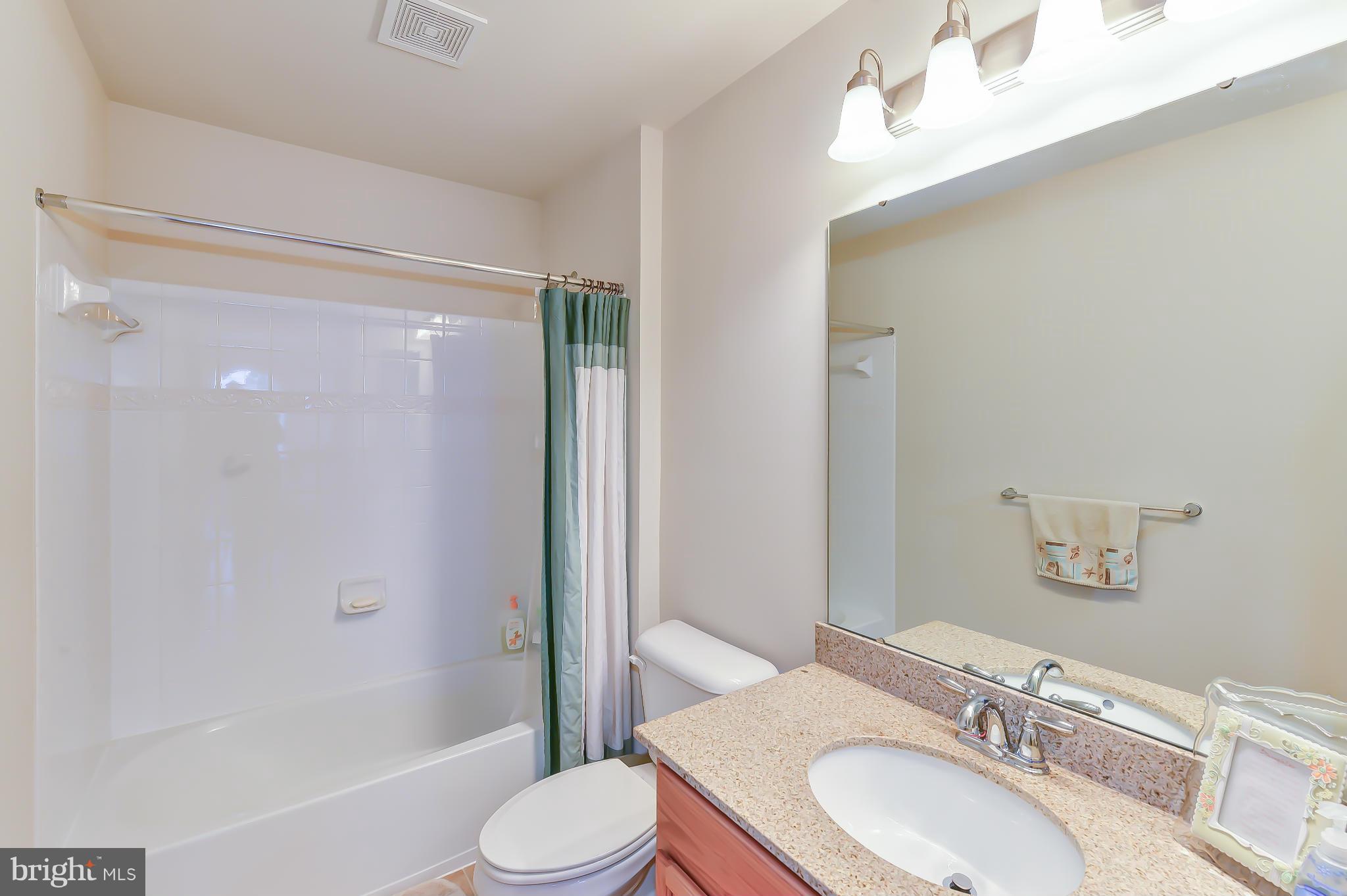 2107 Artillery Road Frederick, MD 21702 - Photo 17 of 27 Bath