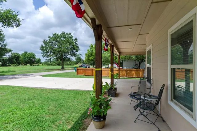$1,995,000 | 114 Ash Street, Paradise, TX 76073