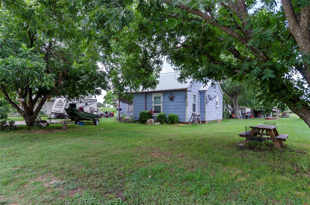 114 Ash Street Paradise, TX 76073 - Photo 32 of 40