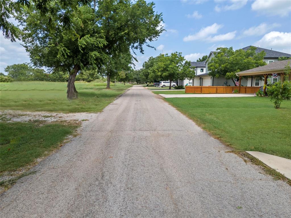 114 Ash Street Paradise, TX 76073 - Photo 37 of 40