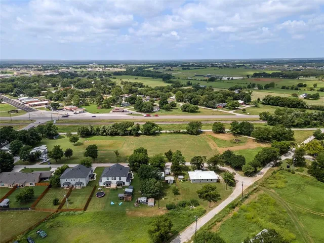 $1,995,000 | 114 Ash Street, Paradise, TX 76073