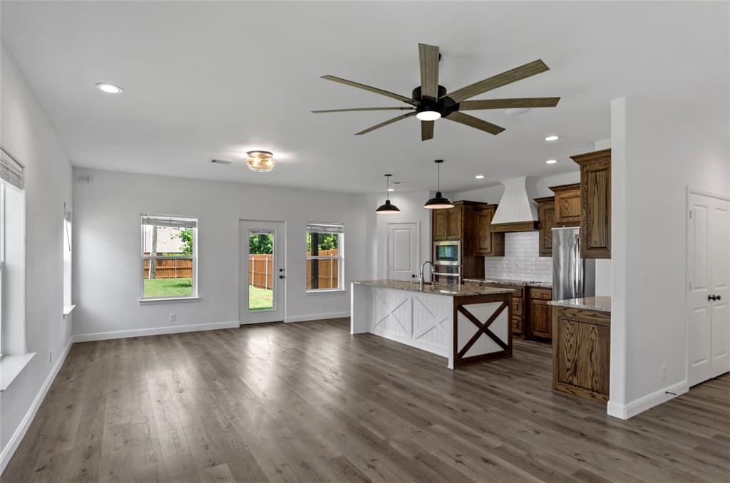 114 Ash Street Paradise, TX 76073 - Photo 6 of 40