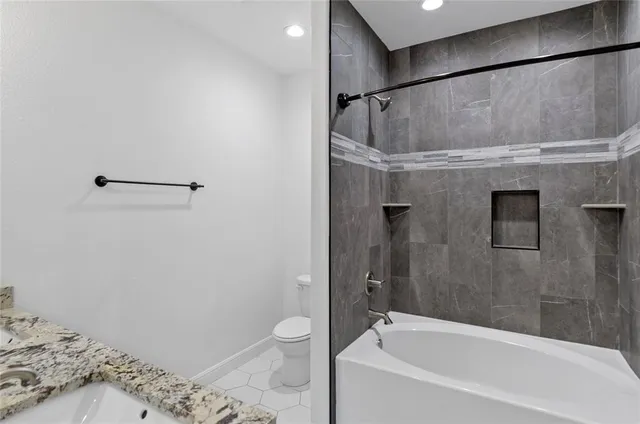 $1,995,000 | 114 Ash Street, Paradise, TX 76073