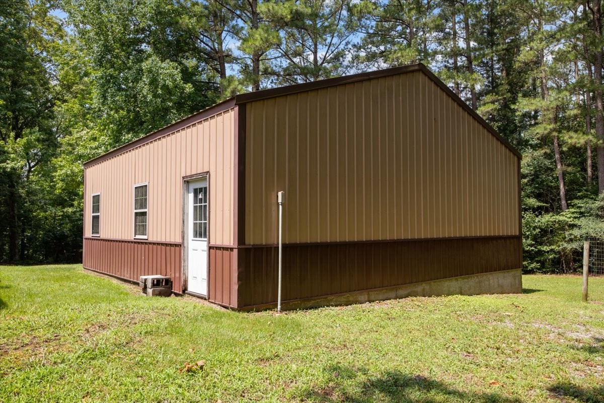 211 Old Stagecoach Road Erin, TN 37061 - Photo 30 of 33 Gallery Image 30