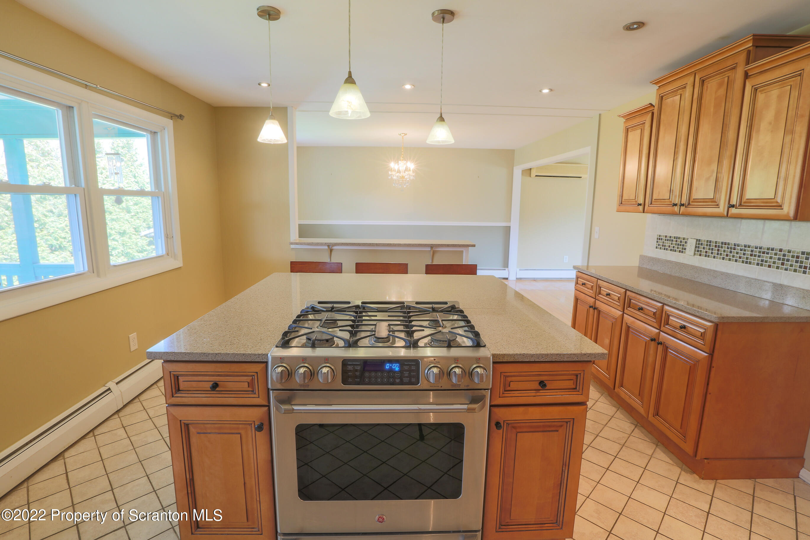 2725 Scott Road Mountain Top, PA 18707 - Photo 11 of 50 Gallery Image 11