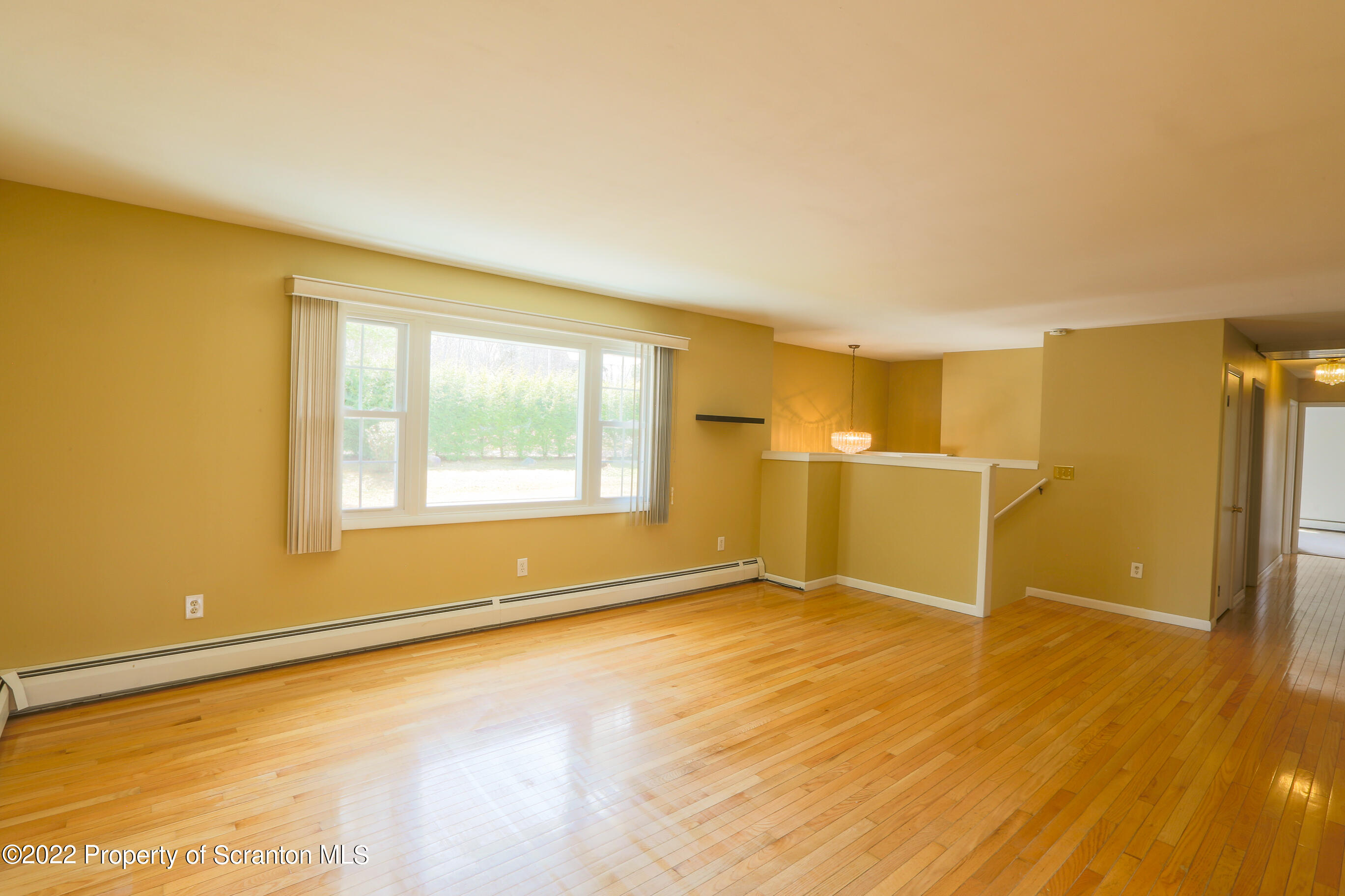2725 Scott Road Mountain Top, PA 18707 - Photo 3 of 50 Gallery Image 3