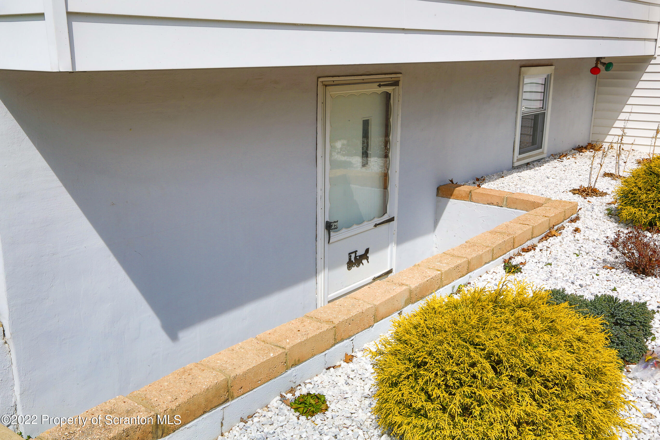 2725 Scott Road Mountain Top, PA 18707 - Photo 34 of 50 Gallery Image 34