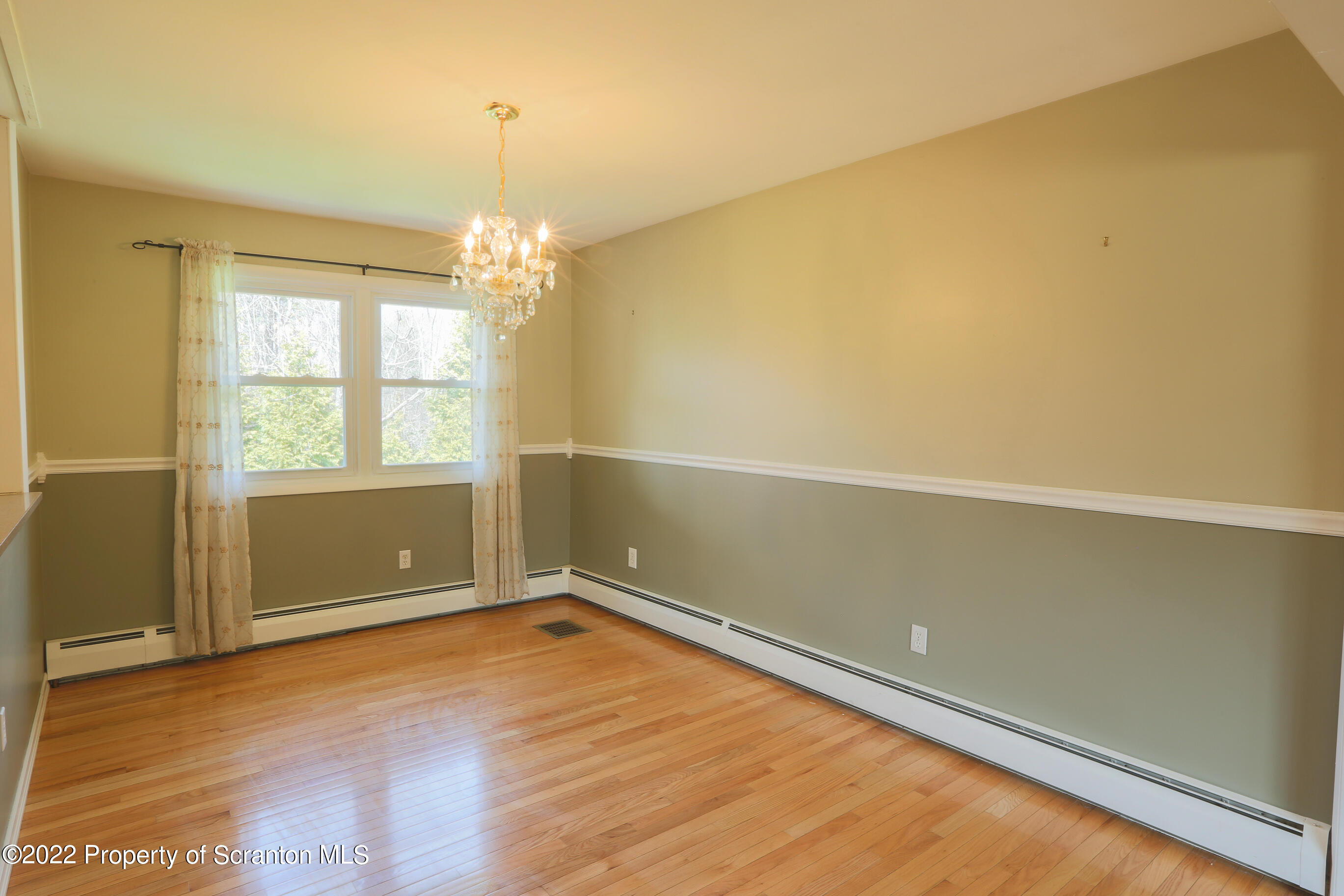 2725 Scott Road Mountain Top, PA 18707 - Photo 5 of 50 Gallery Image 5