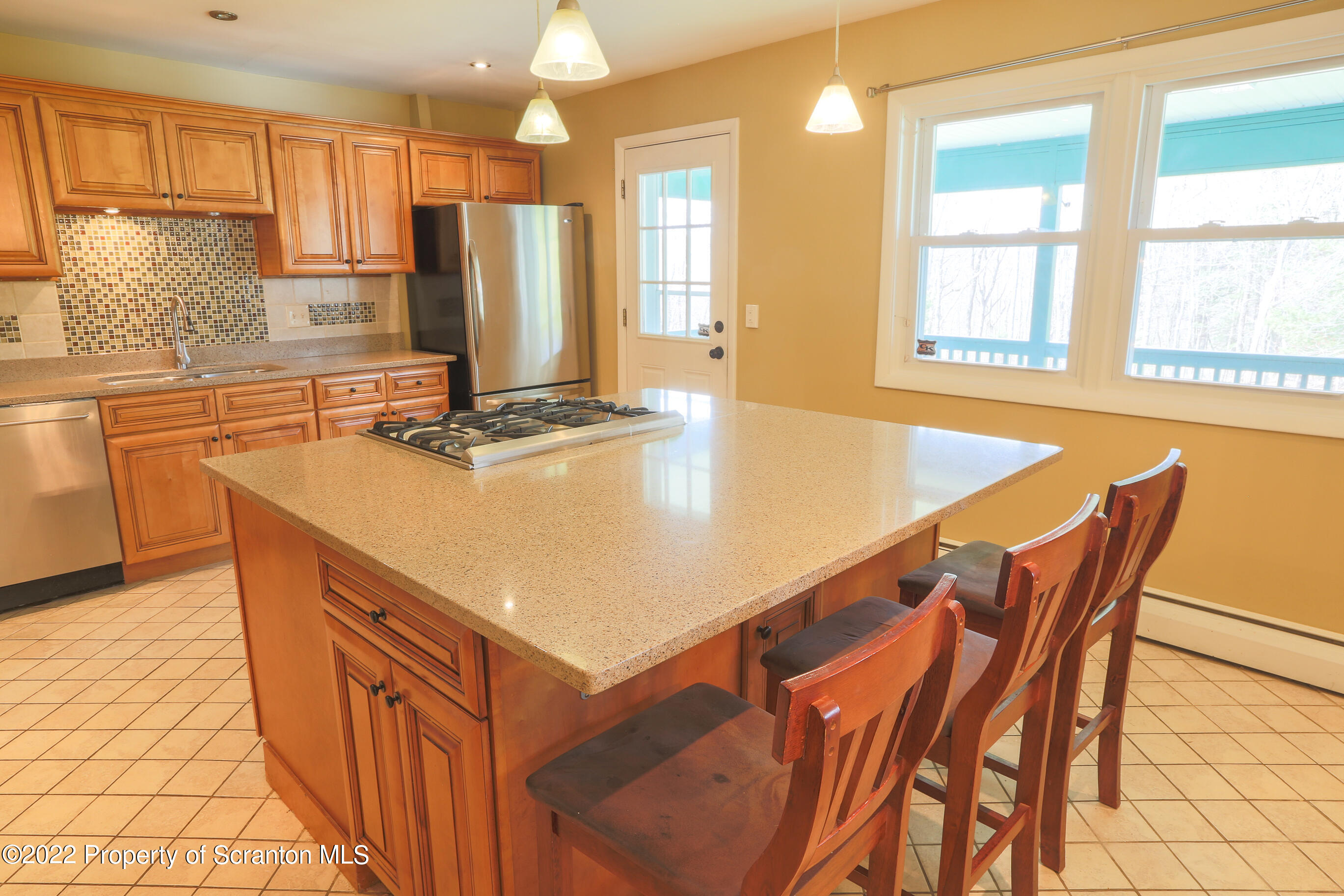 2725 Scott Road Mountain Top, PA 18707 - Photo 8 of 50 Gallery Image 8