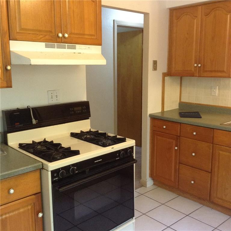 217 Stotler Road Pittsburgh, PA 15235 - Photo 12 of 25 Gallery Image 12