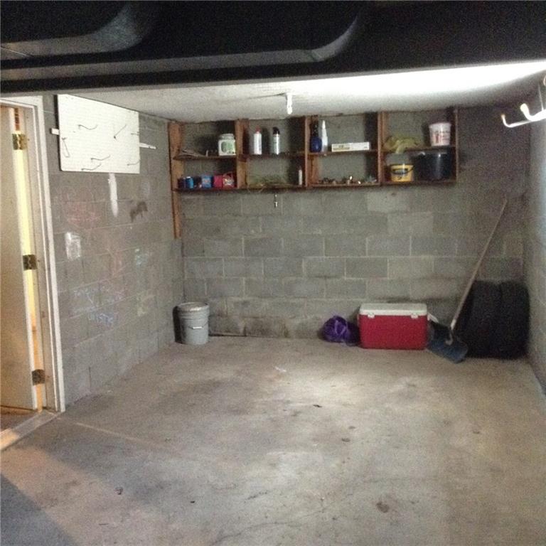 217 Stotler Road Pittsburgh, PA 15235 - Photo 20 of 25 Gallery Image 20