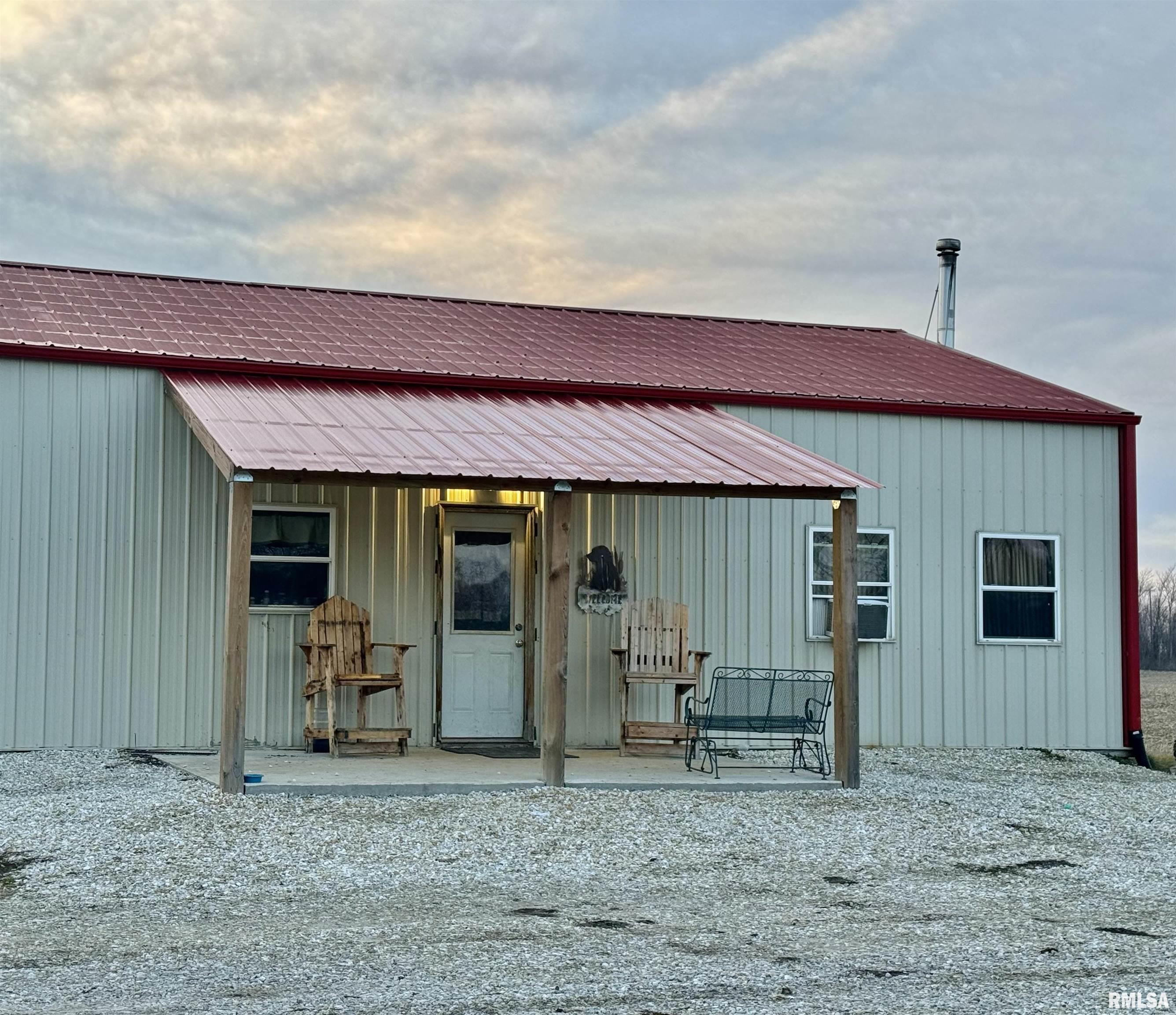 22082 East Brereton Road Canton, IL 61520 - Photo 2 of 31