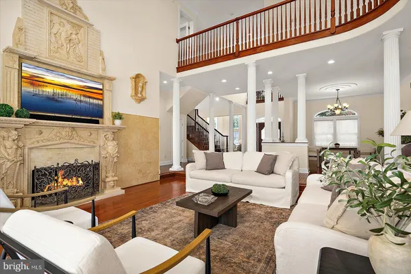 a bathroom with a toilet and a mirror