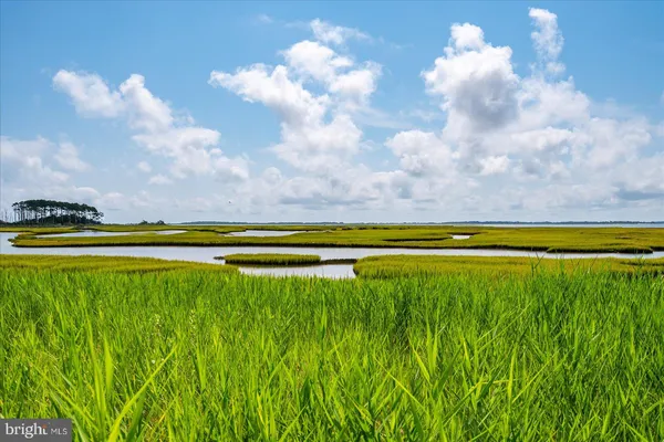 $1,829,000 | 11602 South Hills Drive, Berlin, MD 21811