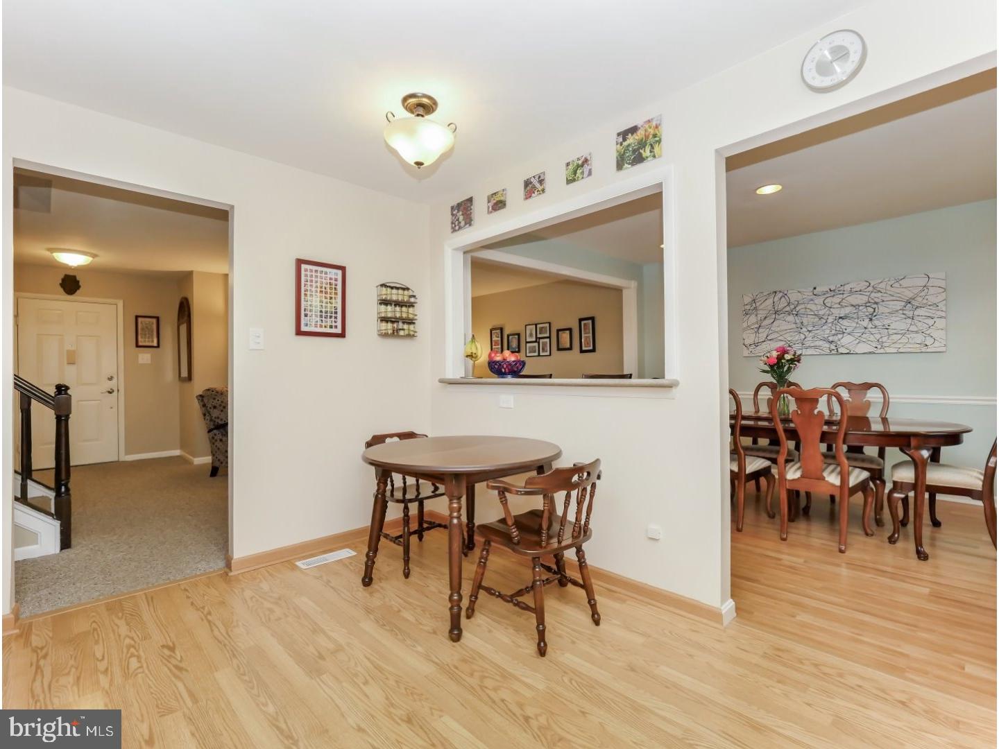 266 Greenview Road Yardley, PA 19067 - Photo 8 of 25 Kitchen
