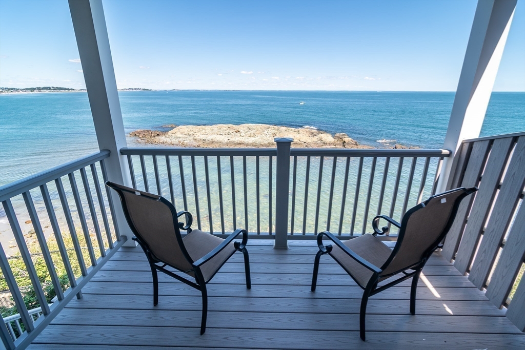 22 Oceanside Drive, Unit 22 Hull, MA 02045 - Photo 21 of 37