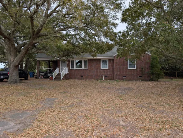 $3,300,000 | 3121 Middle Street, Sullivans Island, SC 29482