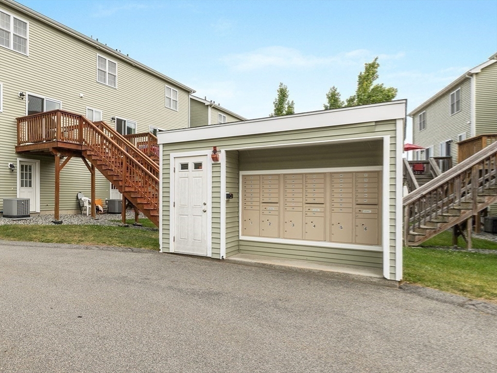 311 Littleton Road, Unit 31 Chelmsford, MA 01824 - Photo 25 of 29 Gallery Image 25