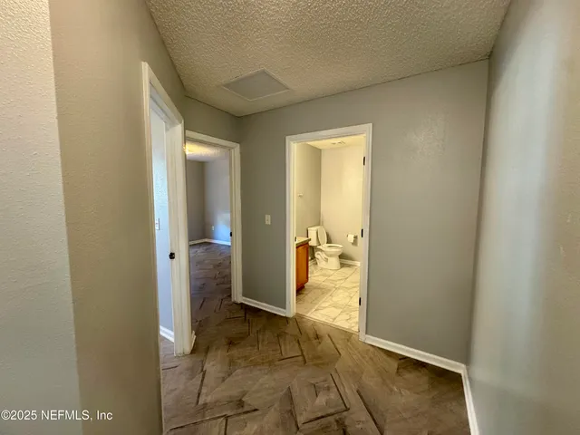 $1,900 | 11690 Brian Lakes Drive North, Jacksonville, FL 32221