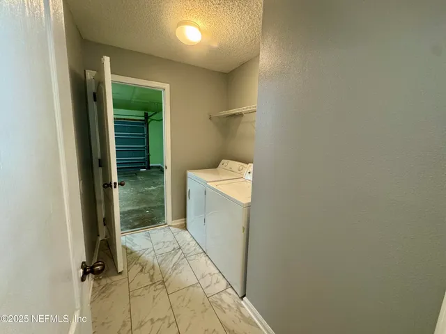 $1,900 | 11690 Brian Lakes Drive North, Jacksonville, FL 32221