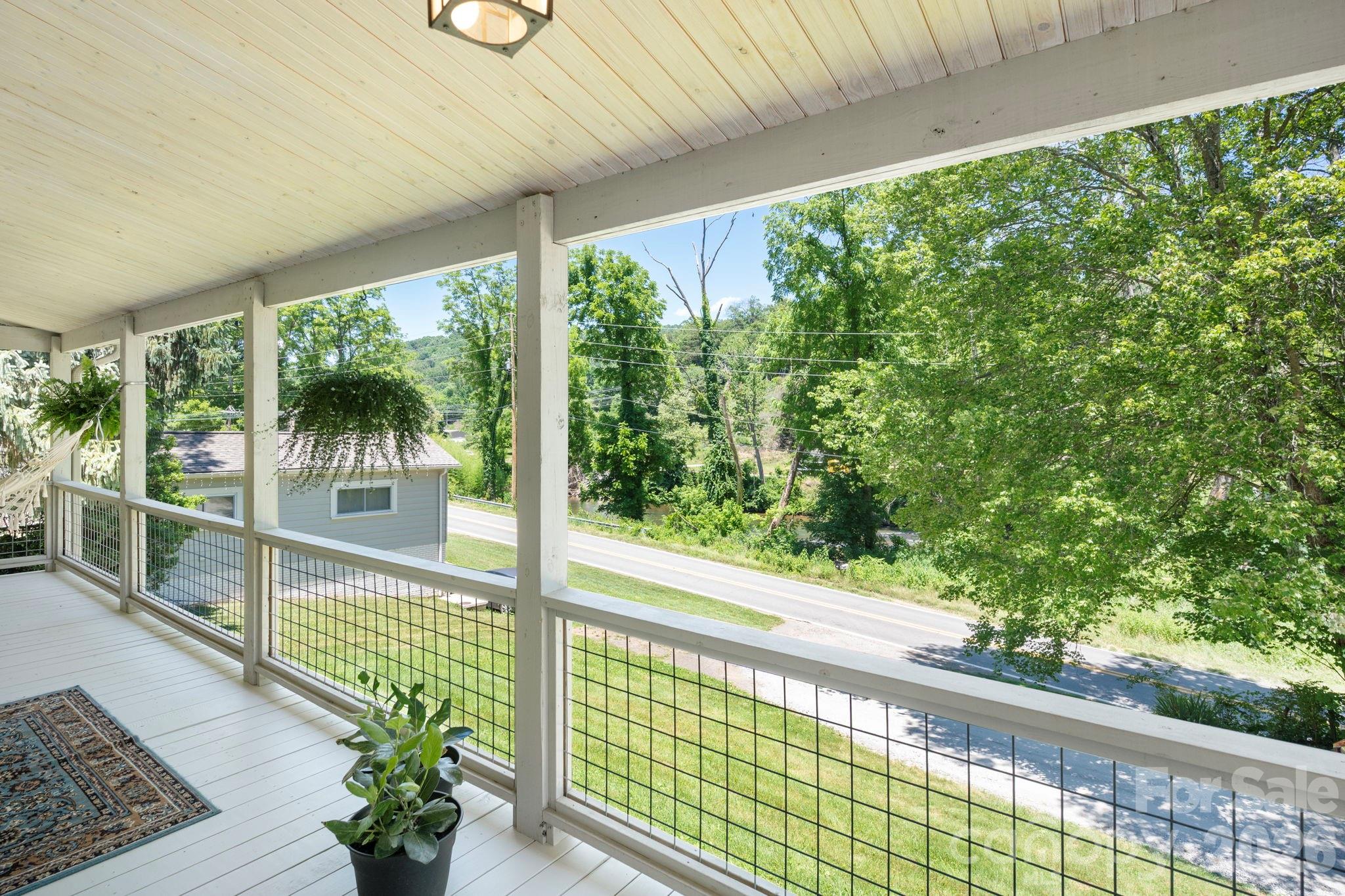 2546 Old Clyde Road Clyde, NC 28721 - Photo 6 of 27