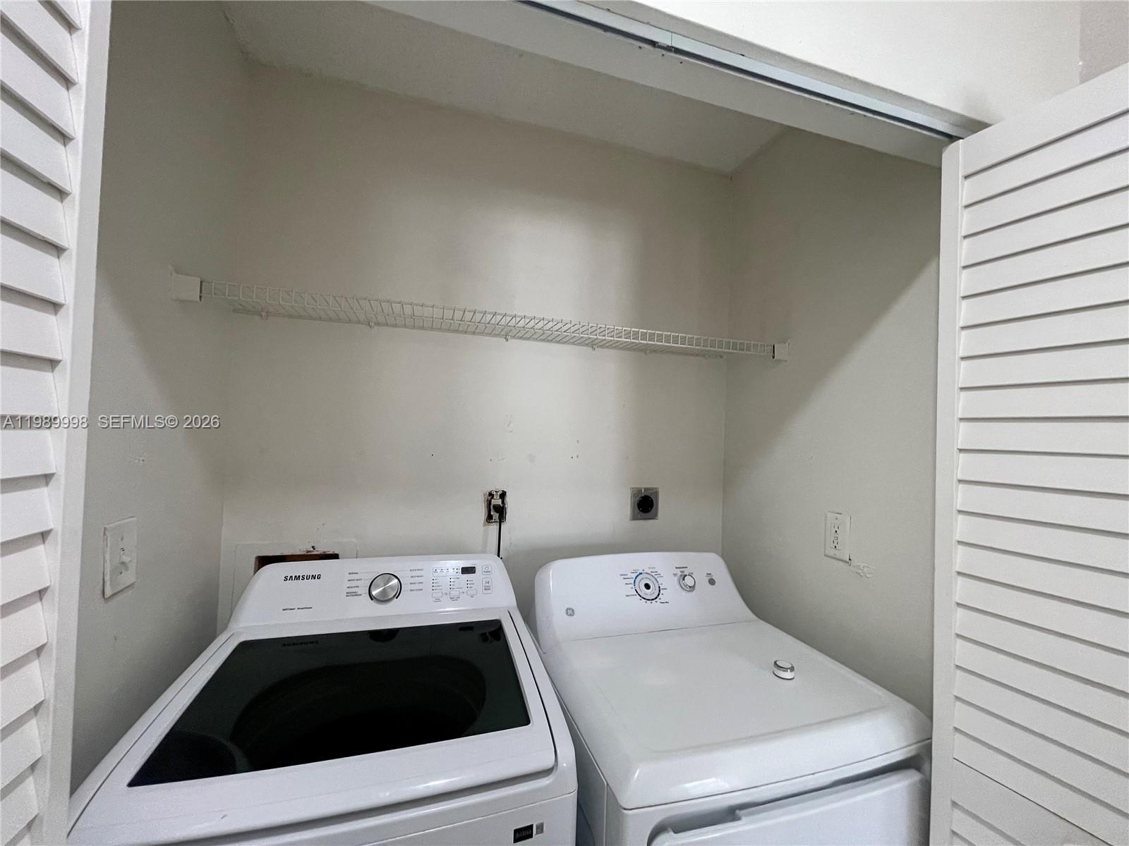 14252 Southwest 175th Terrace Miami, FL 33177 - Photo 32 of 51