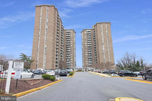 $8,599 | 1836 Metzerott Road, Unit P43, Hyattsville, MD 20783