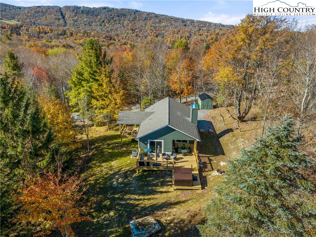 108 Upper Grouse Ridge Road Beech Mountain, NC 28604 - Photo 23 of 25 Gallery Image 23