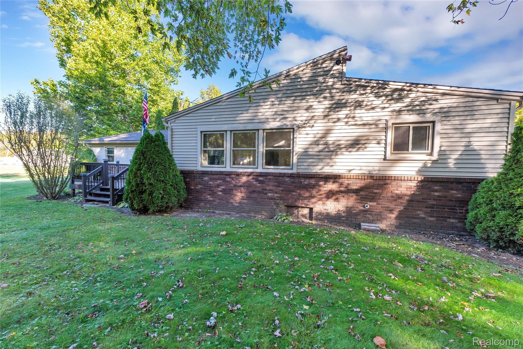 33299 King Road New Boston, MI 48164 - Photo 10 of 40 33299 King Rd - HD Drone Photography-10.jpg