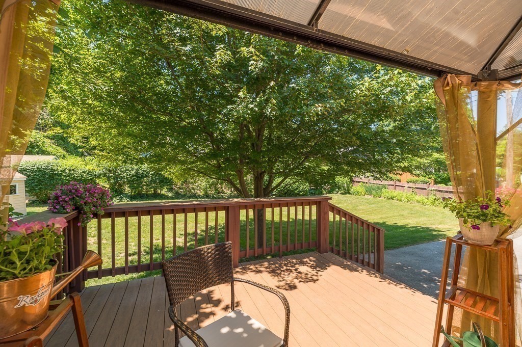 173 Main Street Rockport, MA 01966 - Photo 12 of 31
