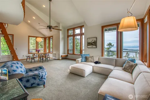 $995,000 | 91 Coastline Drive, Orcas Island, WA 98279