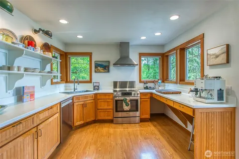 $995,000 | 91 Coastline Drive, Orcas Island, WA 98279