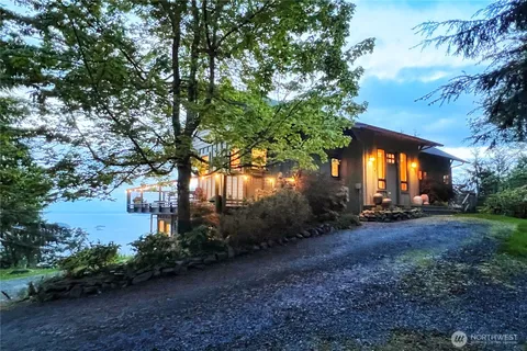 $995,000 | 91 Coastline Drive, Orcas Island, WA 98279
