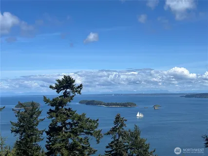 $995,000 | 91 Coastline Drive, Orcas Island, WA 98279