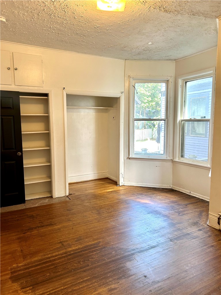 32 Lake View Park Rochester, NY 14613 - Photo 15 of 37 Gallery Image 15