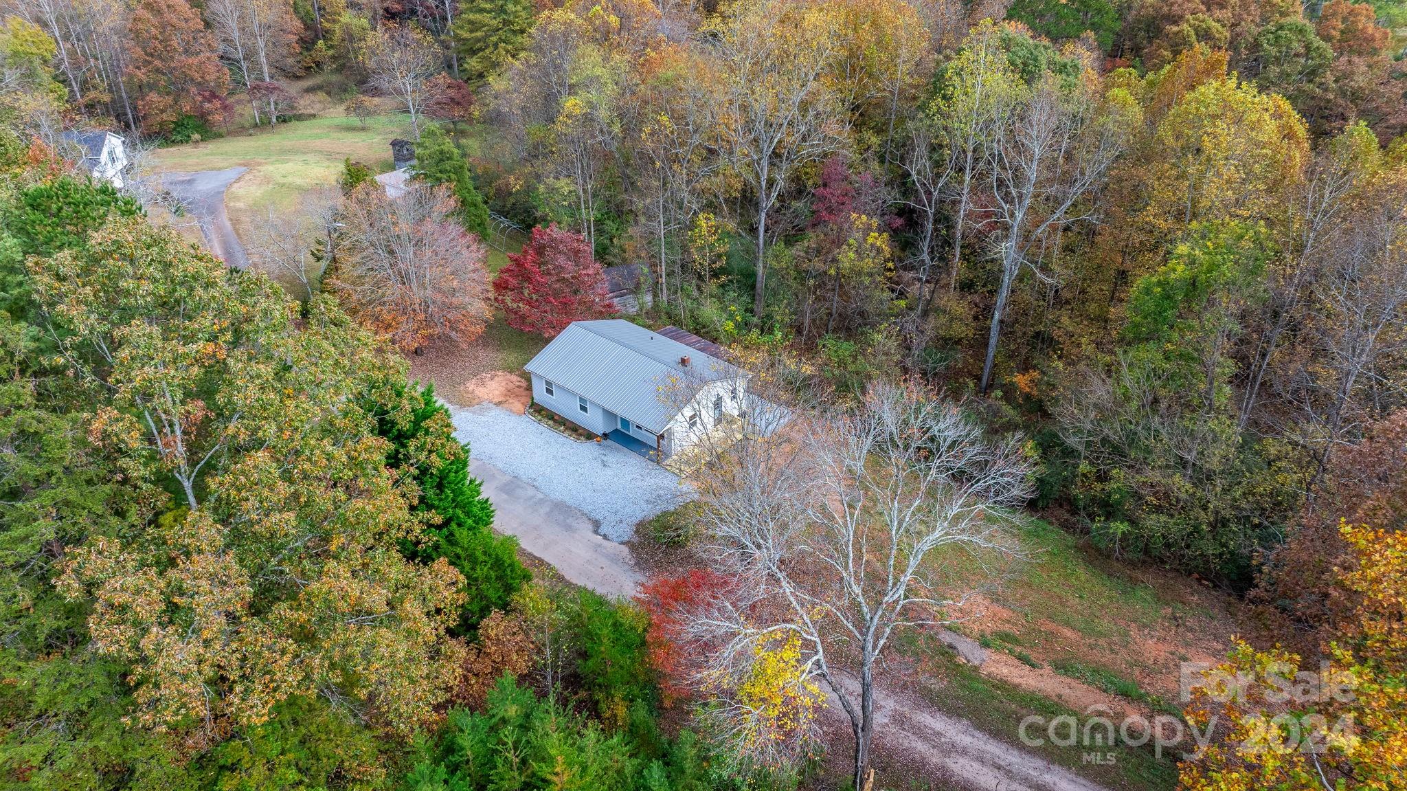 4002 Hidden Acres Road Valdese, NC 28690 - Photo 34 of 45 Gallery Image 34