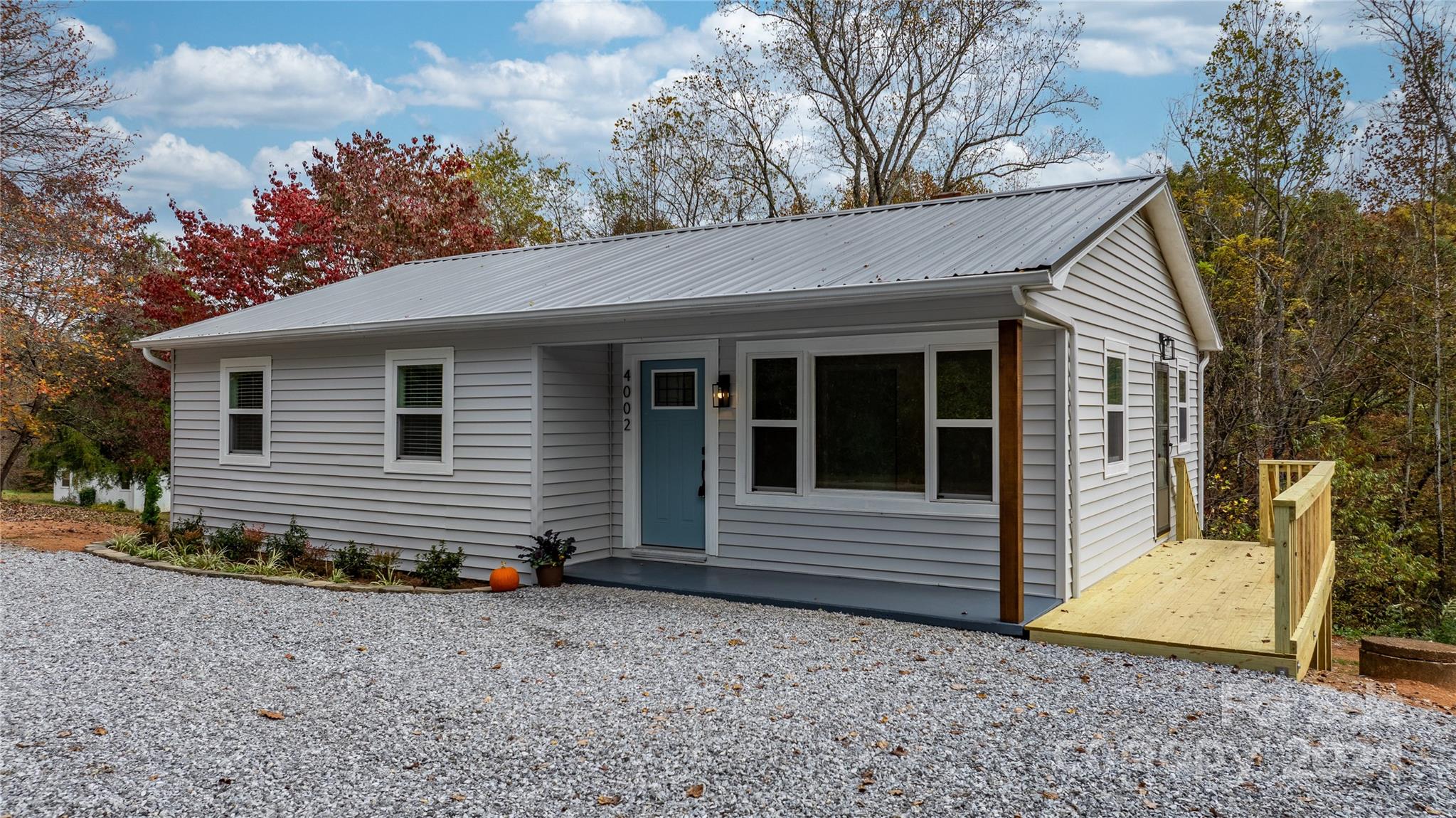 4002 Hidden Acres Road Valdese, NC 28690 - Photo 4 of 45 Gallery Image 4