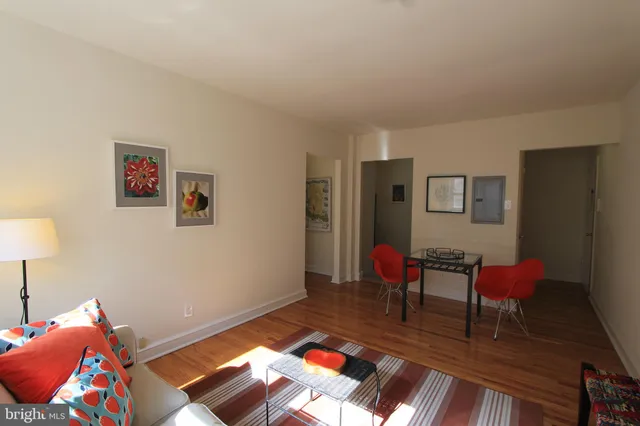 $1,200 | 353 West Mt Airy Avenue, Unit A9, Philadelphia, PA 19119