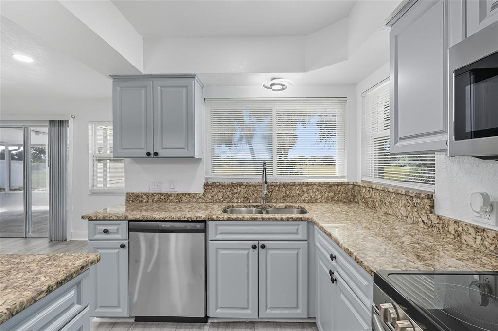 577 Waterfall Drive Spring Hill, FL 34608 - Photo 15 of 48