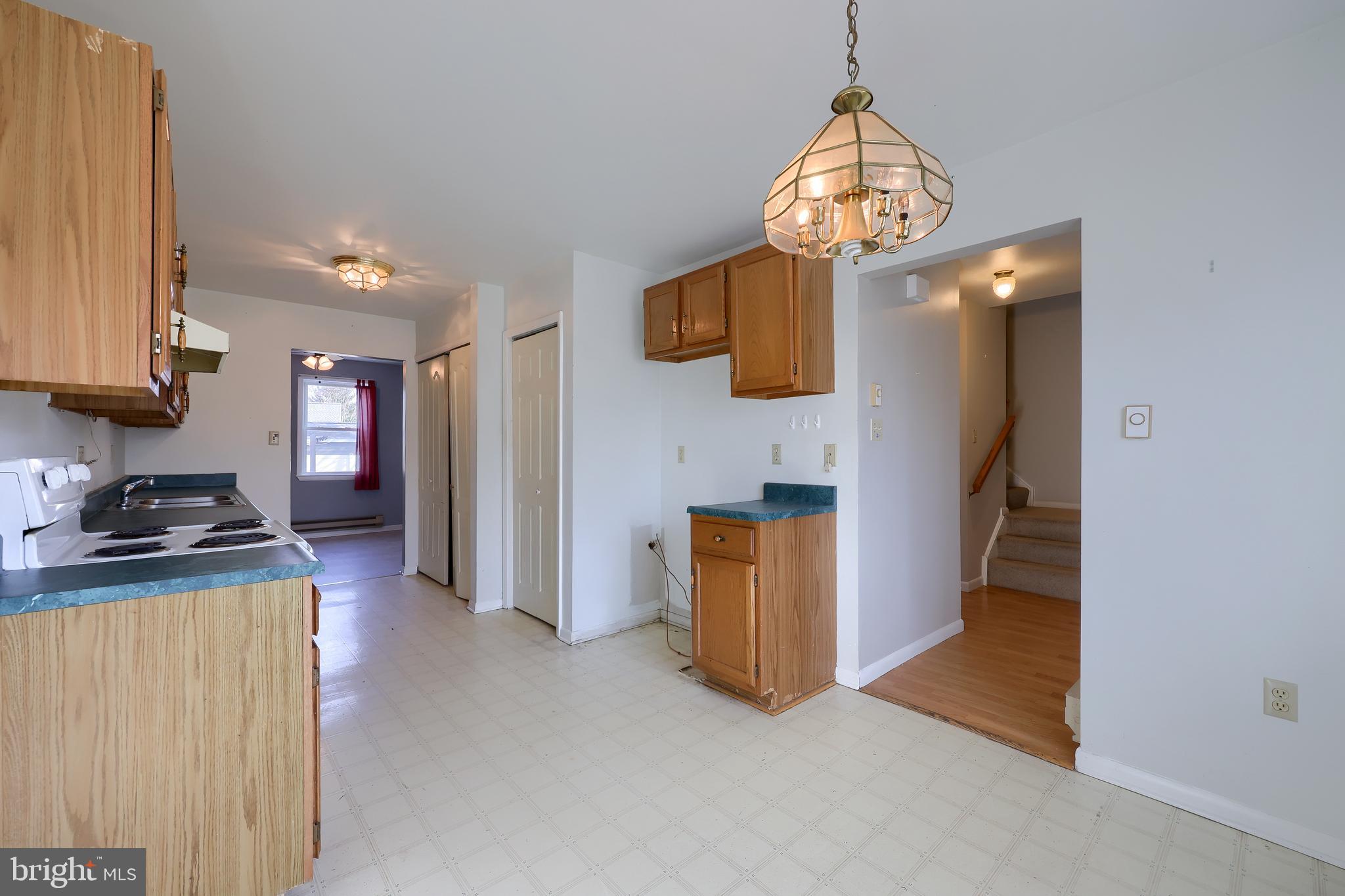 13 Lakeview Place Lititz, PA 17543 - Photo 8 of 33
